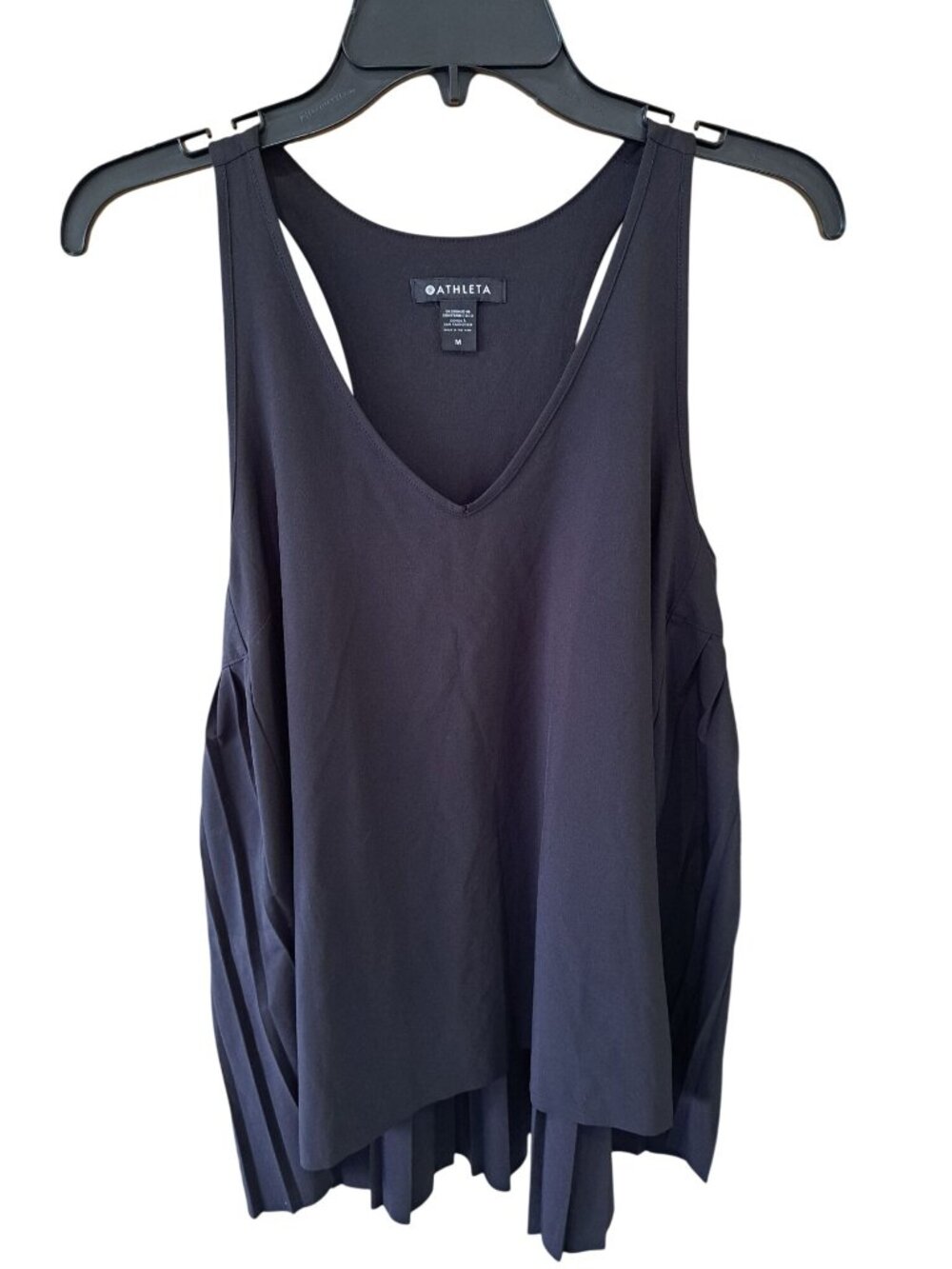 Athleta Swing Forward Pleated Tank Top Black Womens M Sleeveless Flowy Summer - Picture 3 of 9